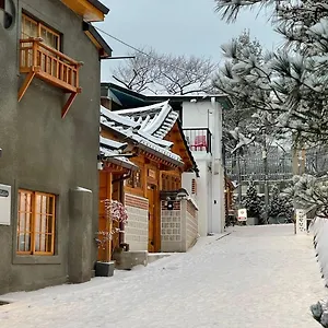 Hwadong 1beonji 펜션